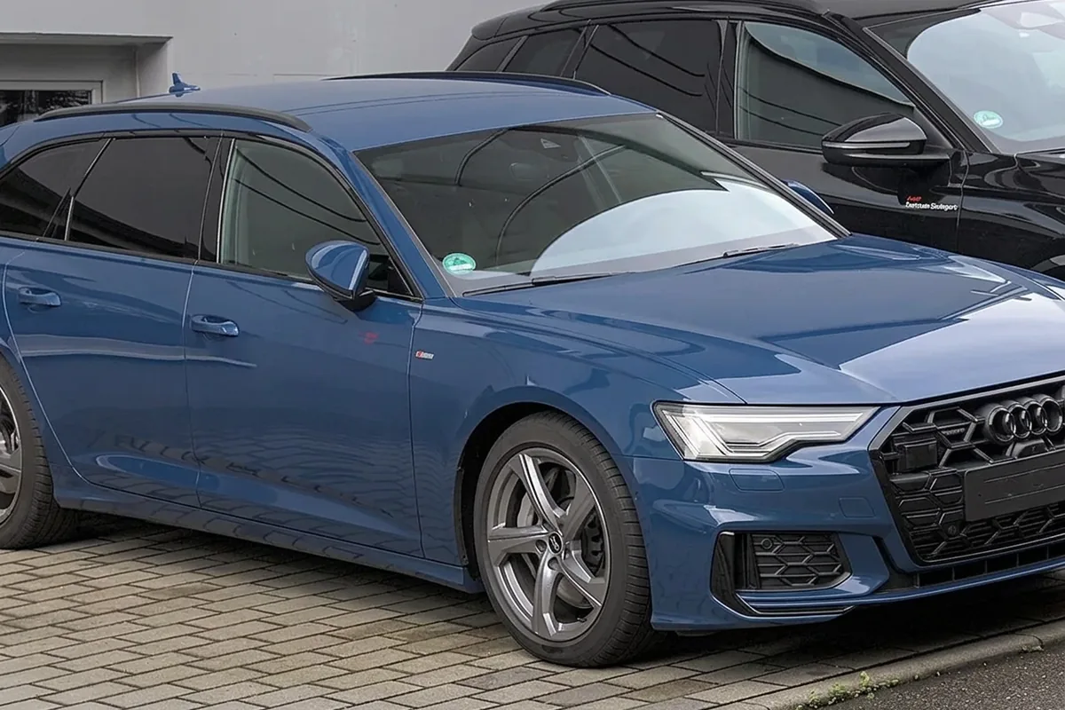 Audi A6 Avant 40 TDI S line