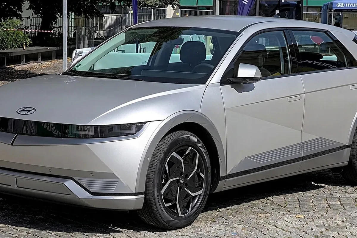 Hyundai IONIQ 5 77kWh Premium RWD