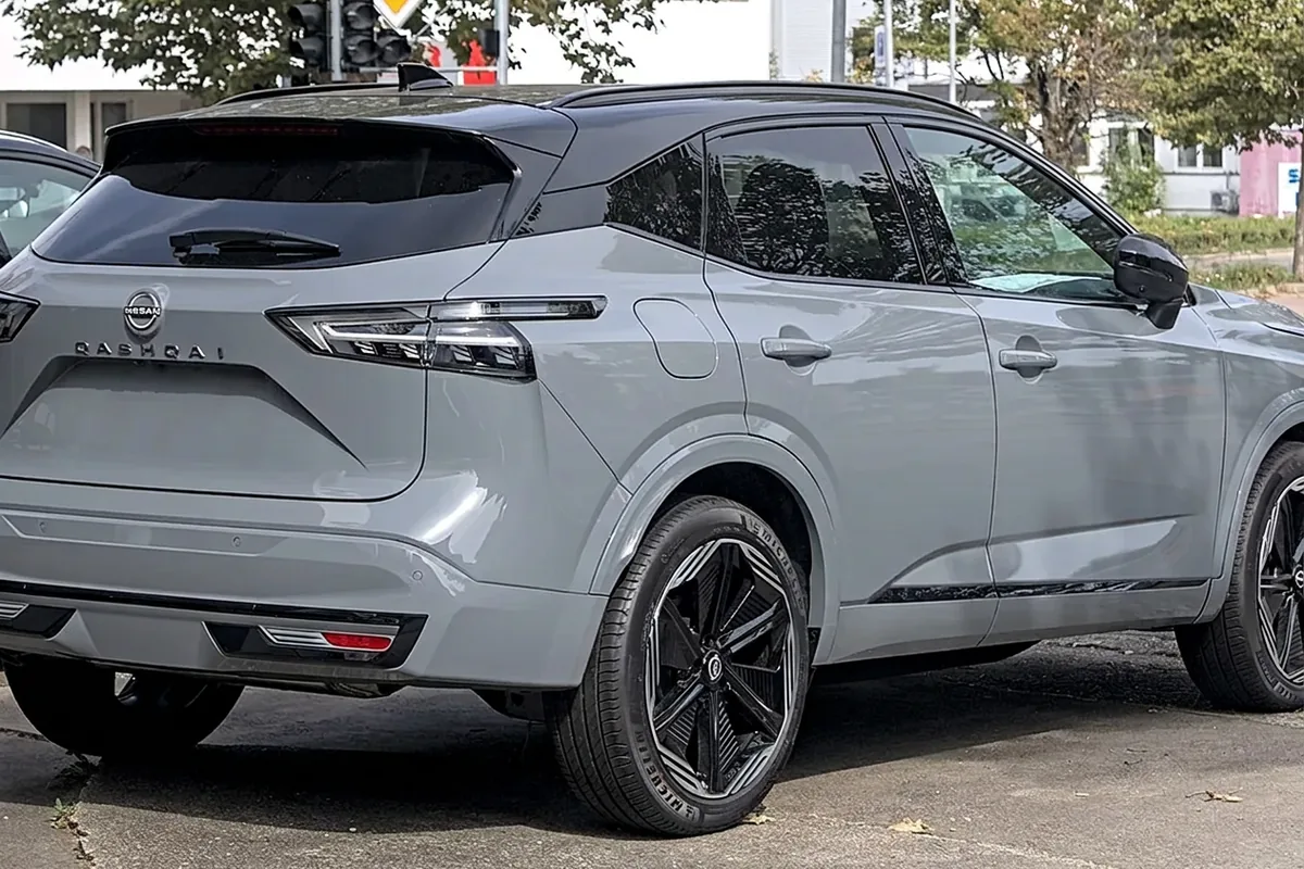 Nissan Qashqai 1.3 DiG-T MHEV Acenta Premium