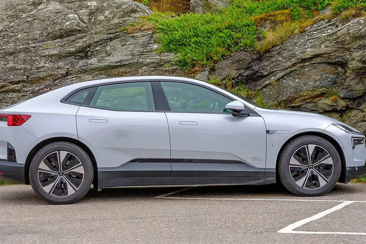Polestar Polestar 4 Long Range Single Motor